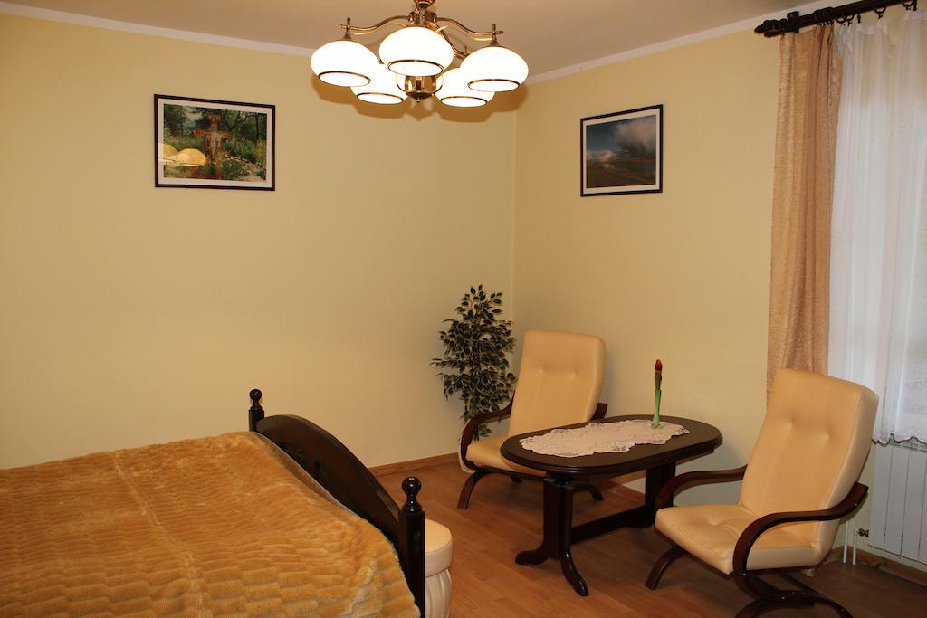 Dom Pielgrzyma Hotel Калвария Зебжидовска Екстериор снимка