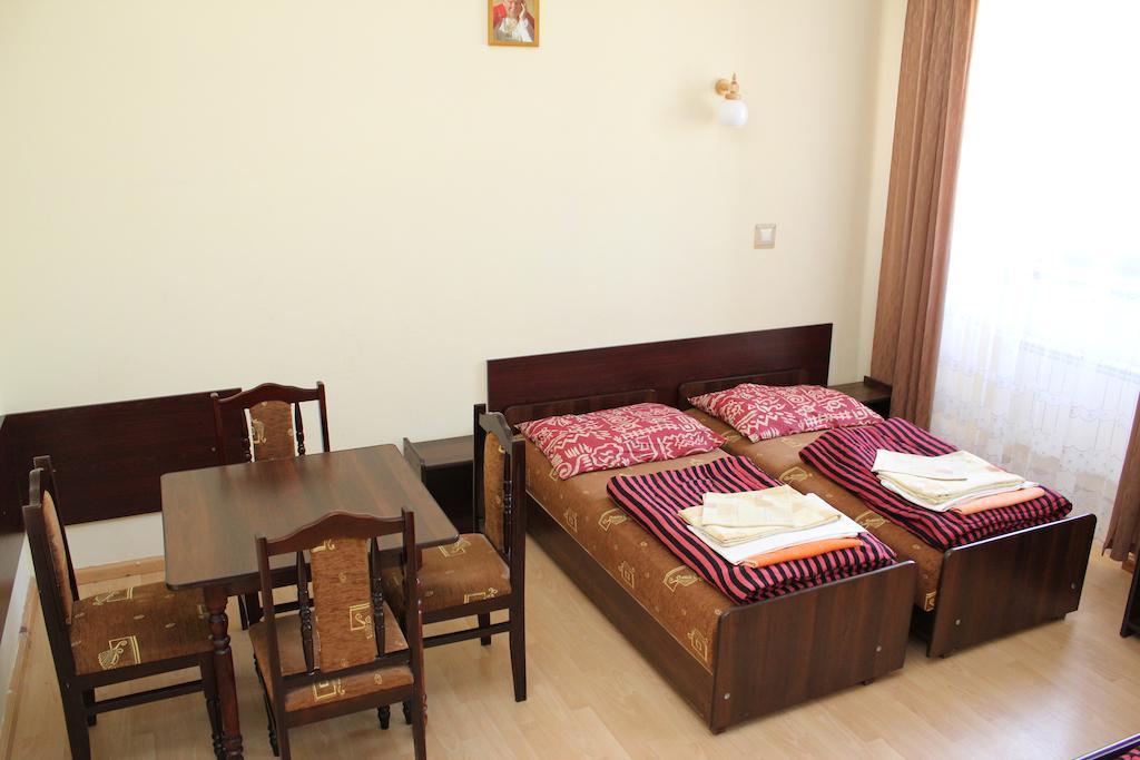 Dom Pielgrzyma Hotel Калвария Зебжидовска Екстериор снимка