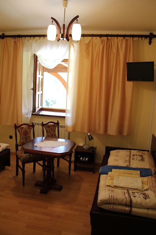 Dom Pielgrzyma Hotel Калвария Зебжидовска Екстериор снимка