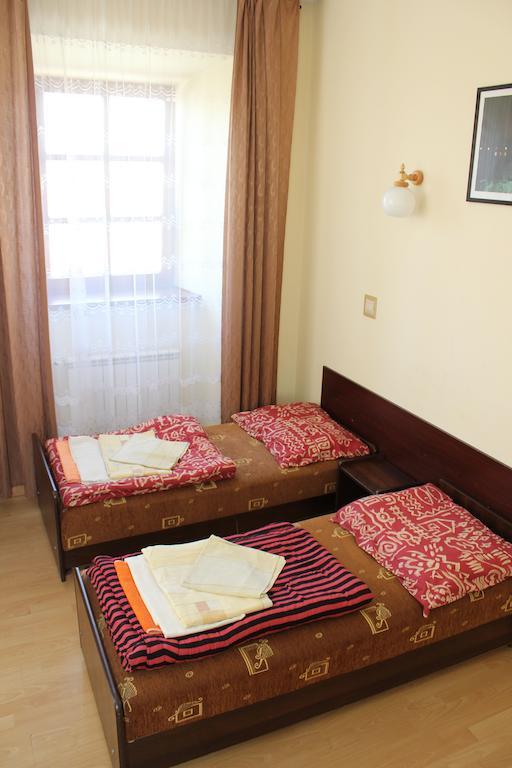 Dom Pielgrzyma Hotel Калвария Зебжидовска Екстериор снимка